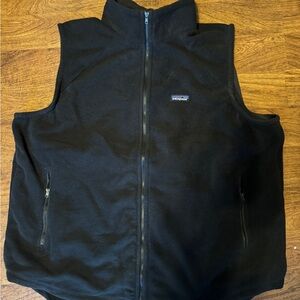 Patagonia fleece vest